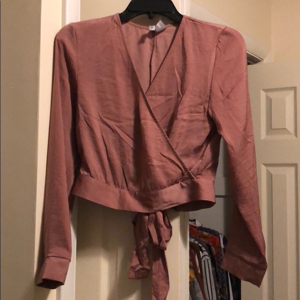 Dark mauve deep v